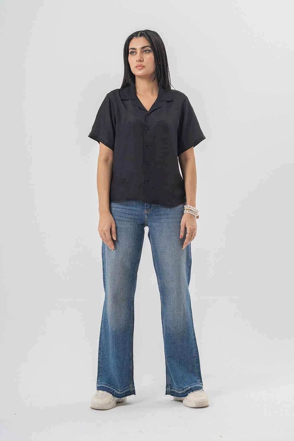 Light Wash Wide Leg Jeans - Effortless Denim Flare Style